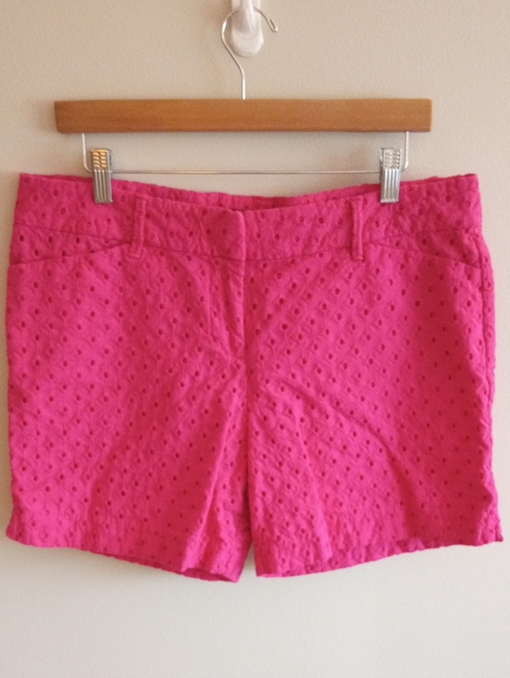 The Limited Raspberry Pink Eyelet Bermuda Shorts Size 14